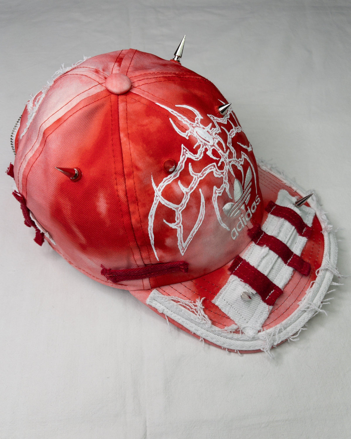 "gates" cap