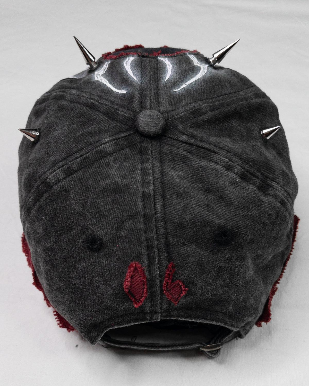 "scare" cap