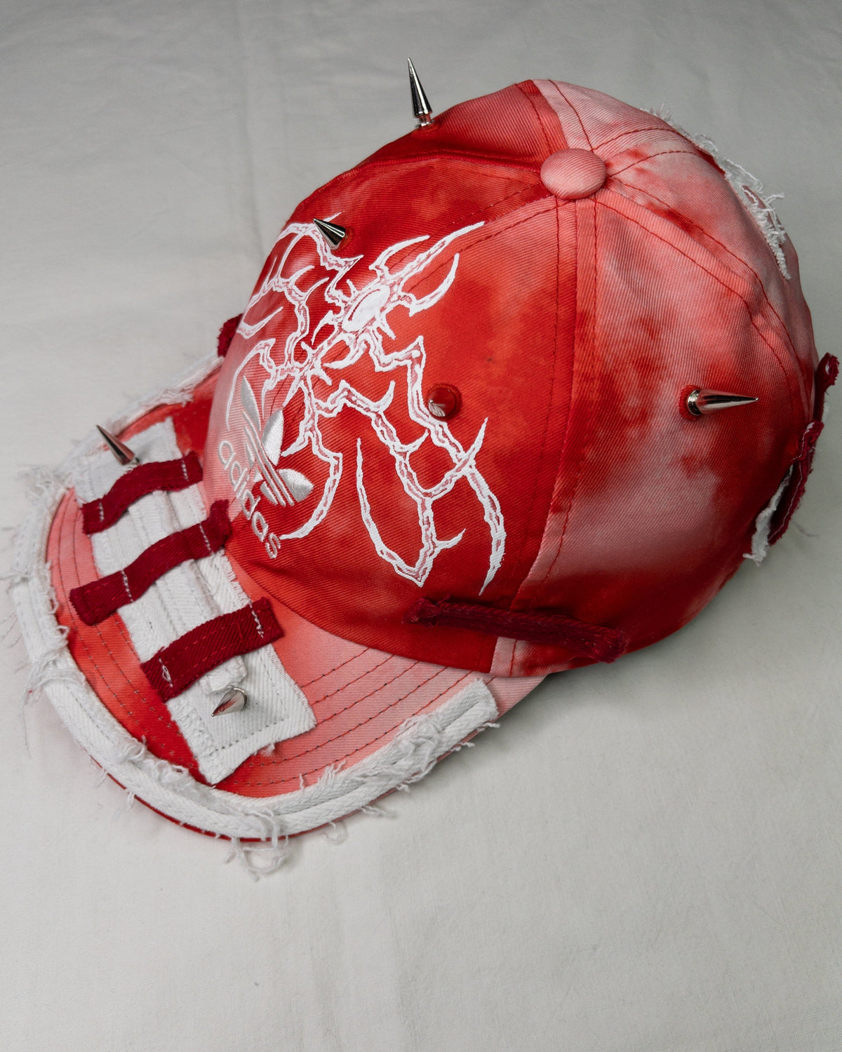 "gates" cap