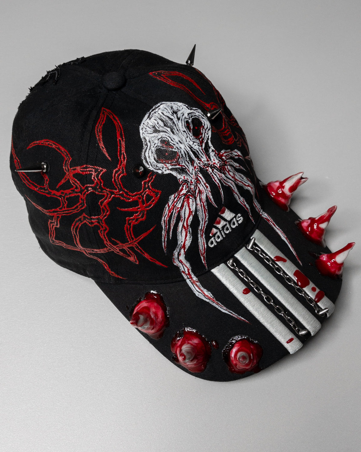 "engulfer" cap